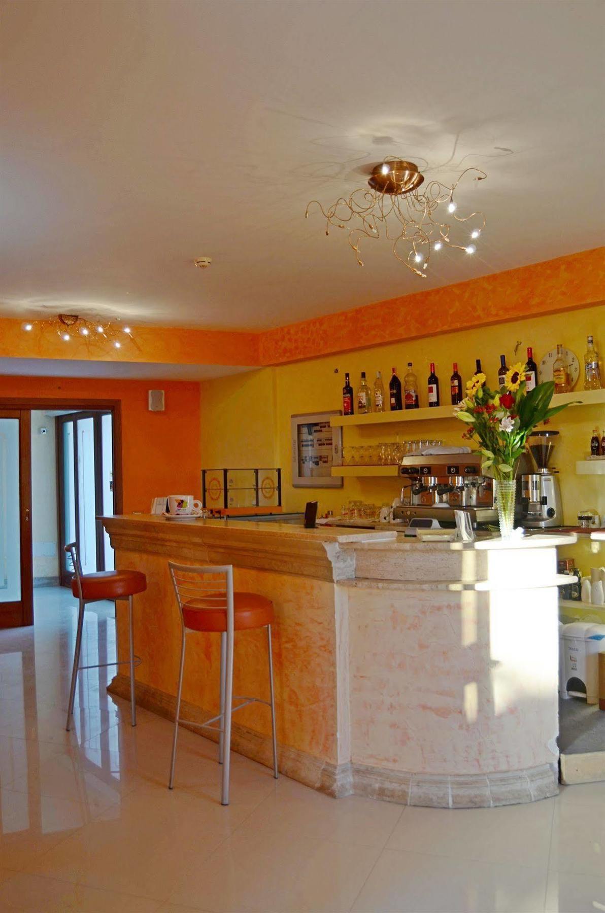 Hotel Costa Antiga Кастельсардо Экстерьер фото