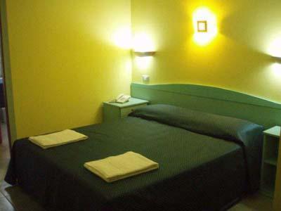 Hotel Costa Antiga Кастельсардо Экстерьер фото